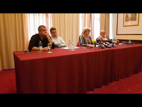 Zorica Gregurić - konferencija za medije, podrška Nikoli Kajkiću