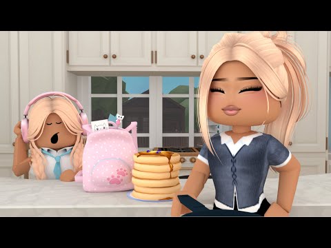 MY DAUGHTERS BACK TO SCHOOL MORNING ROUTINE! *BUSY!!* Roblox Bloxburg Voiced RP Roleplay