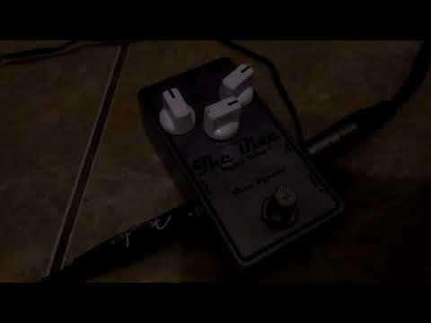 Deep Blue Delay Clone with tails