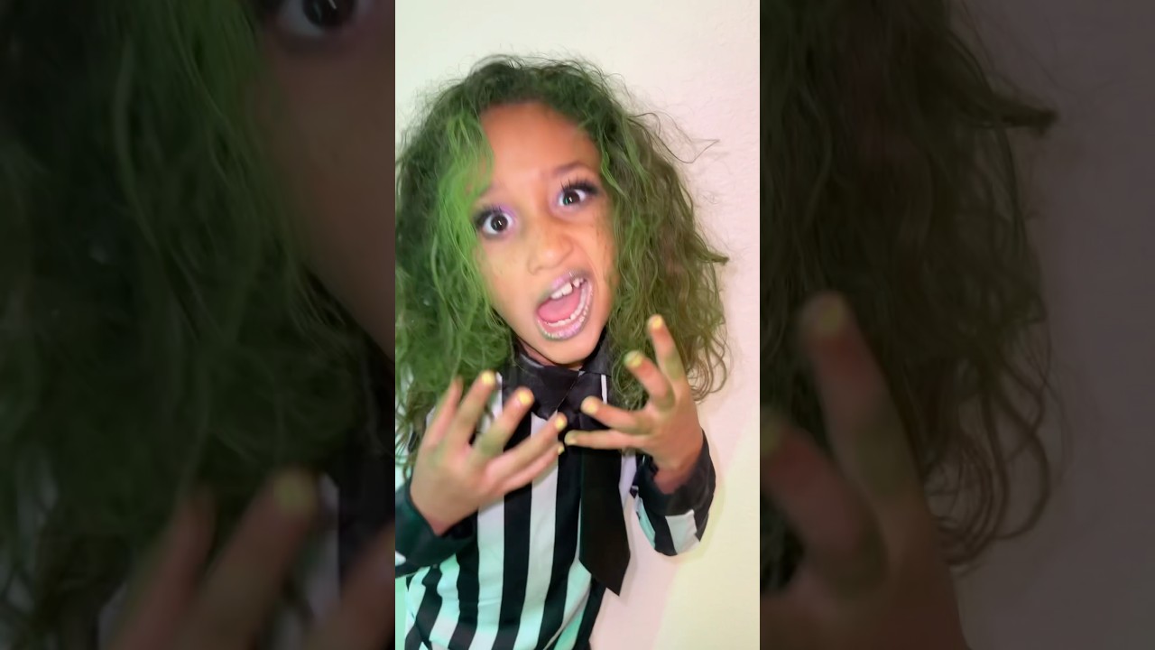 BEETLEJUICE HALLOWEEN COSTUME AND MAKEUP🪲 #dlafam #makeup #halloween #beetlejuice