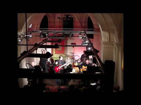 Łada Gorpienko w Zenori Art Studio 2010-12-10