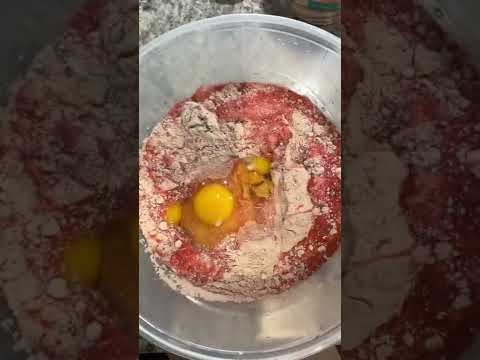 How to make cake mix waffles 🧇 #redvelvet #food #breakfast #delicious