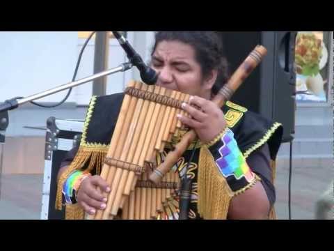 Inka Karal play song in Gelenjik Russia