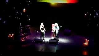 Brian May & Kerry Ellis - I Who Have Nothing. (Minsk, Belarus)