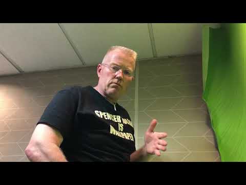 Another Way To Cut Wallpaper Straight - Spencer Colgan (Subway Restaurant)