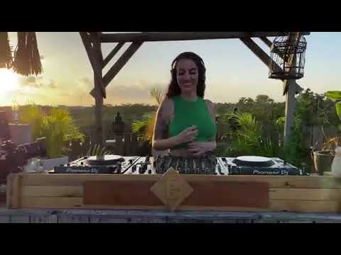 DeepMe | Melodic Techno & Progressive House Mix 2022