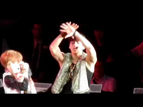 120520 SHINee @ Los Angeles; 셜록 (Sherlock)