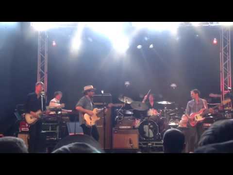Wilco - Box Full of Letters live in Austin Tx
