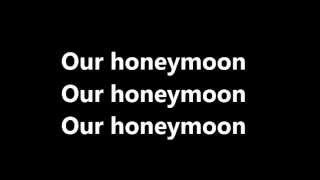 Lana Del Rey - Honeymoon Lyrics