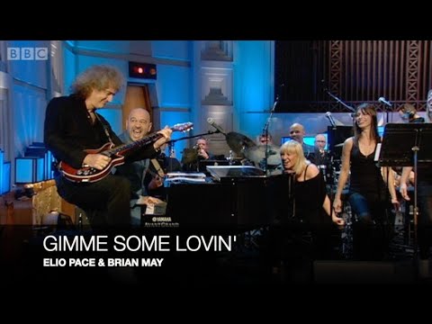 GIMME SOME LOVIN' - ELIO PACE & BRIAN MAY (Live on BBC Radio 2’s ‘Weekend Wogan’ - Sun, 15 Aug 2010)