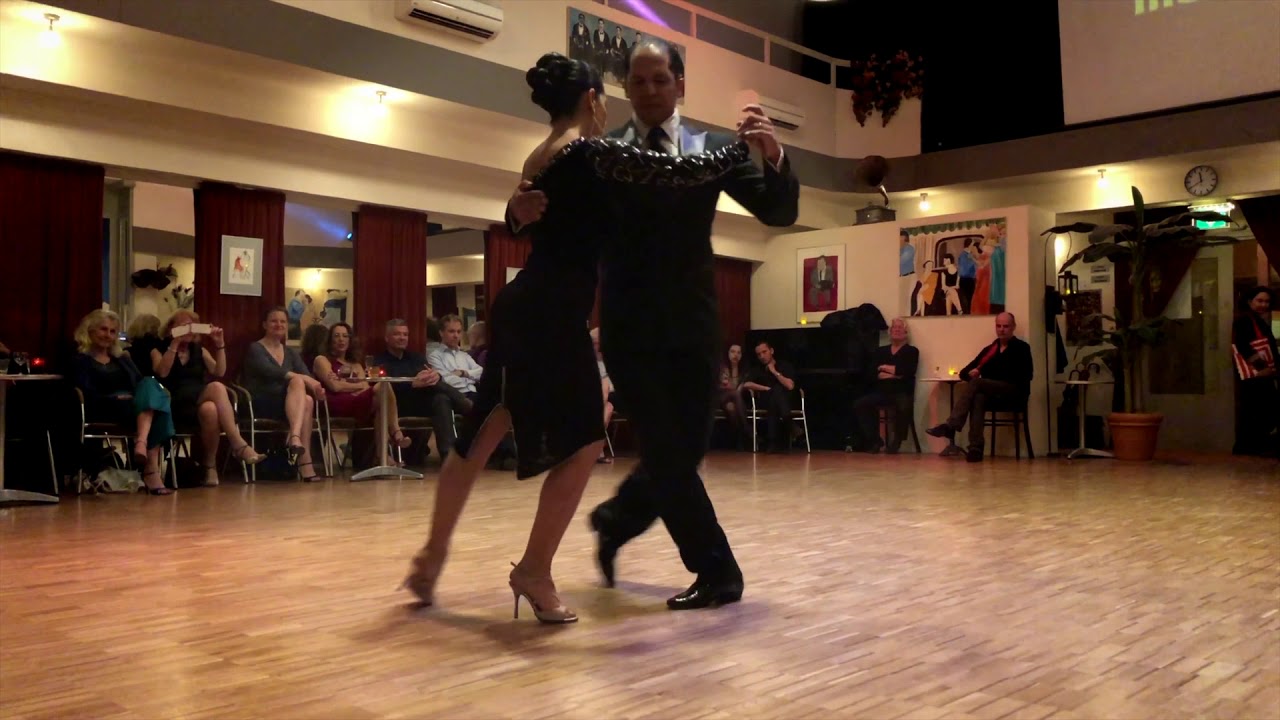 Jenny Gil y Frank Obregon