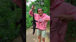 Download lagu Asep Catches Dinosaur 🦕 mp3 Download lagu Asep Catches Dinosaur 🦕 mp3