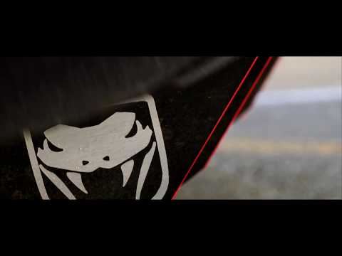 Dodge Viper SRT10 - " The Bad V " in 4k