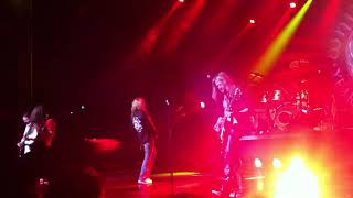 Whitesnake Love to Keep You Warm (Snippet A capella) &amp; Gambler - Belgium 2013