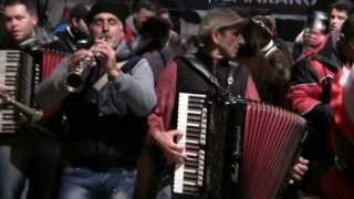 preview picture of video 'Carnevale di Montemarano 2014 (giorno 4 marzo)'