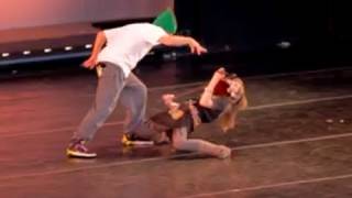Lindsey Stirling Duet - Live dance