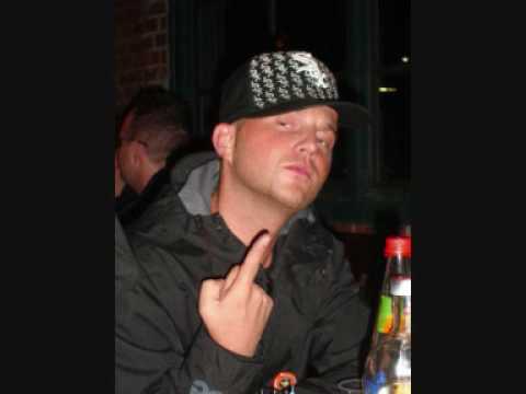 chakuza ft. kay one-schlag alarm