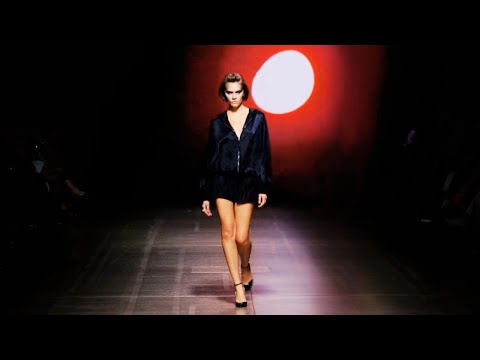 FASHION SHOW (NATĀLIJA JANSONE SPRING SUMMER 2025 COLLECTION, SS25 | RIGA FASHION WEEK)