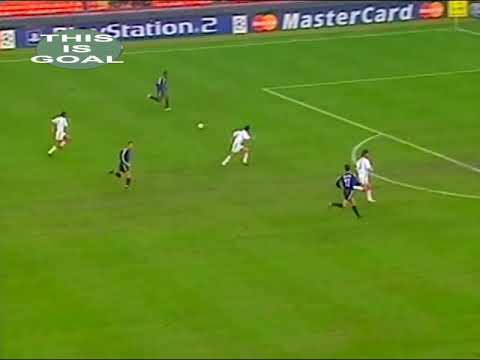 Goal! Andres Mendoza. AC Milan vs CLUB BRUGGE. 22.10.2003