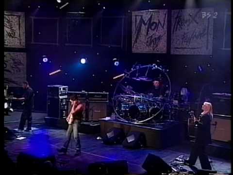 Brush With the Blues   Loose Cannon -  Jeff Beck  (Montreux Jazz Festival 2001)