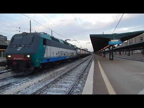 E405 017 per MRS Brindisi-Mantova Frassine, in transito a Bari Centrale!