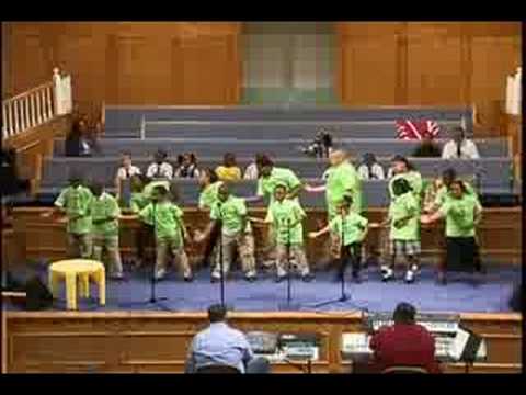 Ekklesia Christian dancing to the song, "Everything"