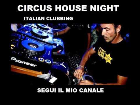 Massimino Lippoli - Live @ Fonderia Italghisa - Motel Transilvania - Folies De Pigalle - 31 10 2015