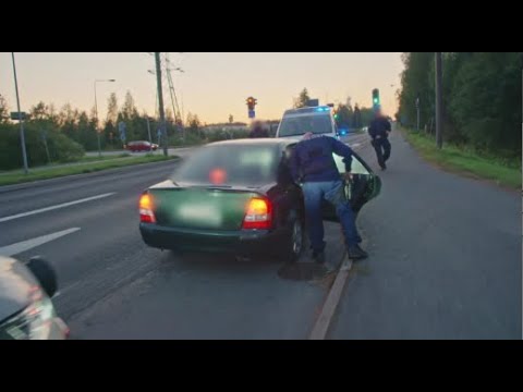 Huumekuskin vaarallinen pysäytys - Poliisit Oulu