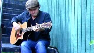 Martin Sexton: "There Go I" (Honest Tune Exclusive) Backstage in Atlanta