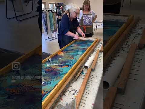 Play Video Youtube Video