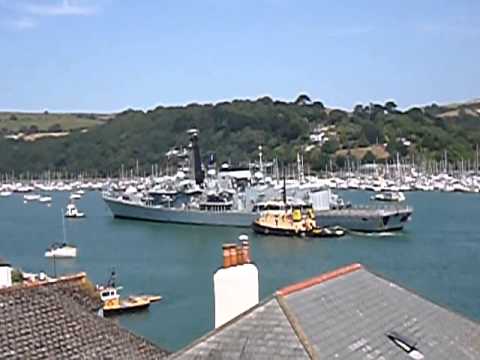HMS Sutherland (type 23 Frigate) arriving In Dartmouth