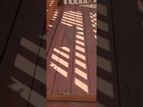 Nino Handyman deck painting 🖼👌