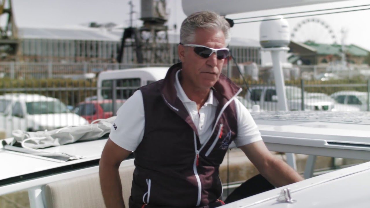 The Balance 526 Versa Helm Design