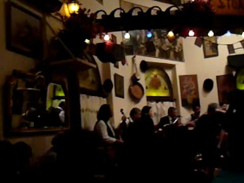 Antwnhs Ainiths - TO BAGLAMA