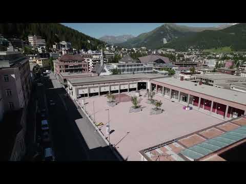 Der neue Arkadenplatz - Ein Ort der Begegnung für Davos