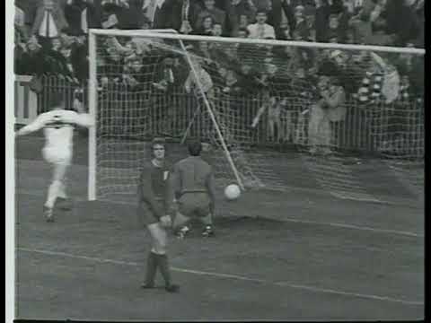 Plymouth Argyle v Bury 1970-71