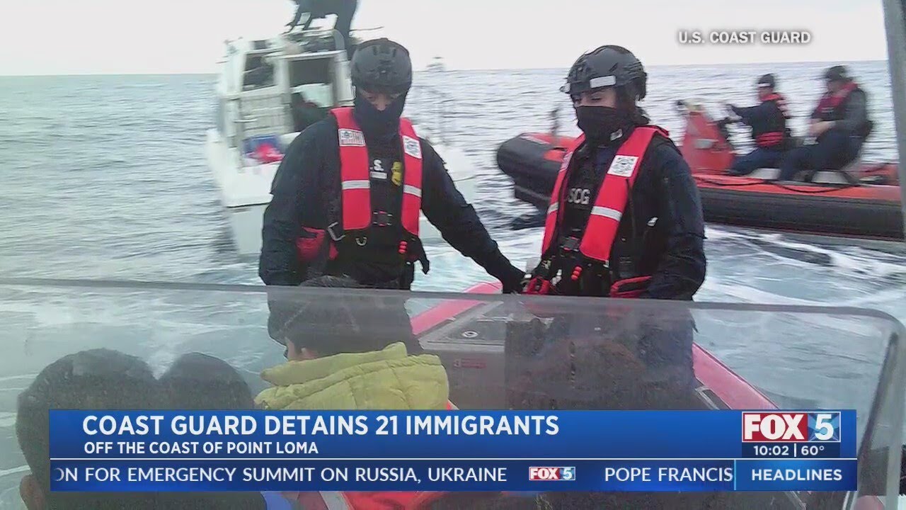 Coast Guard intercepts boat with 21 migrants off Point Loma coast