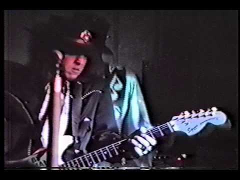Stevie Ray Vaughan and Bernard Allison 12-13-1986  Rare  01 Texas Flood
