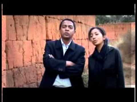 Mamy ny akany (Rolland Raelison) : Faniry  - Rija Ramanantoanina