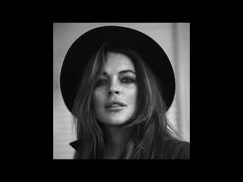 Lindsey Lohan - Another Brick in The Wall (Pink Floyd Cover)