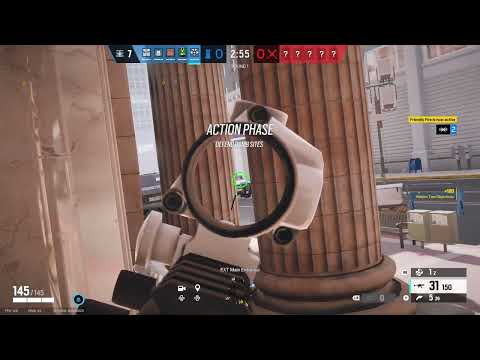 Bank Main Entrance Spawn Peek