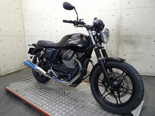 V7 II Stone/モトグッチ 2015年モデル ノーマル 空冷Vツインエンジンの