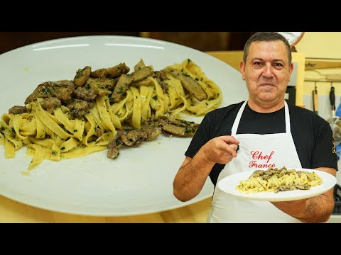 TAGLIATELLE FATTE in CASA FUNGHI PORCINI e SALSICCIA - Ricetta da URLO