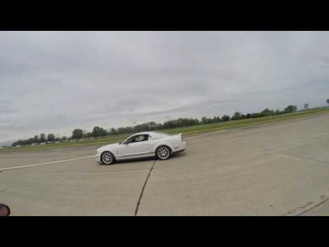 Jaguar F-Type R vs. Shelby GT500