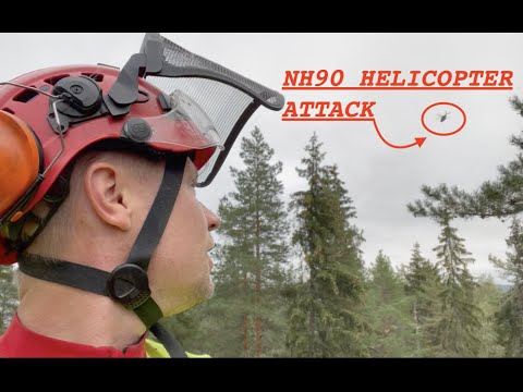 🎼 🚁 lentää, sieltä metsuri saapuu...🎶🎵🎶