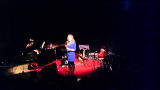 Mousmé Brocaar sings "My funny valentine"