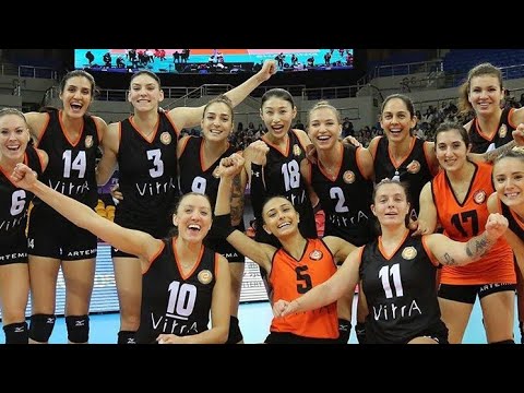 Eczacibasi Vitra vs Supreme Chonburi