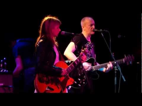 The Vaselines - Dying For It (The Blues) (live)