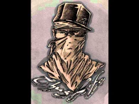 15 - Bomb O´Clock Mixtape - Estrela Feat. Unik C & Low-G - O Que Eu Escrevo[2010]