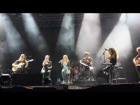 Malú santa o pecadora Elche